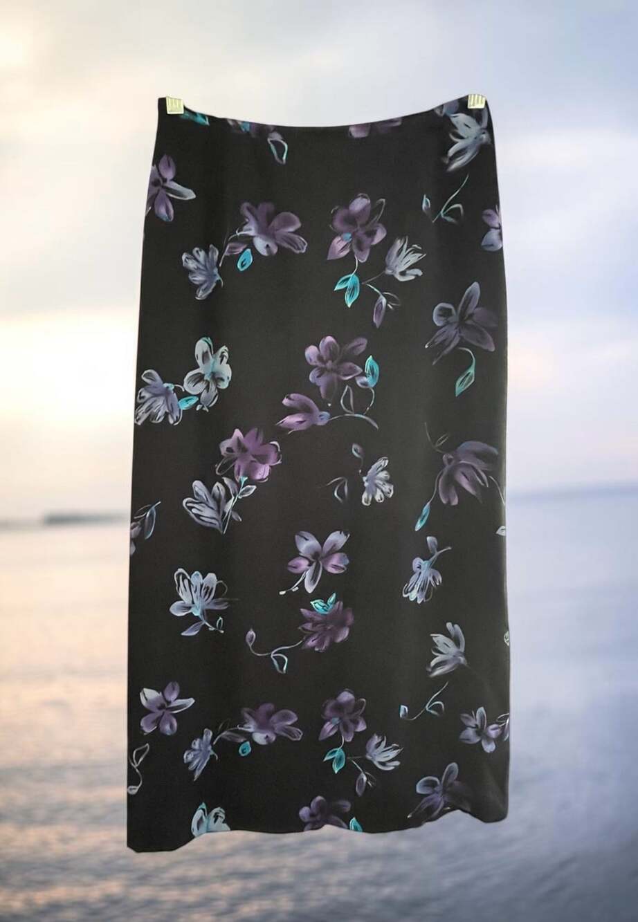 Vintage Y2K Petite Sophisticate Black Purple Floral Skirt Midi Size 8